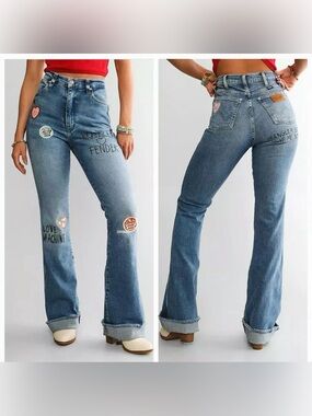 Sold out wrangler x Fender collab 28/32 EUC